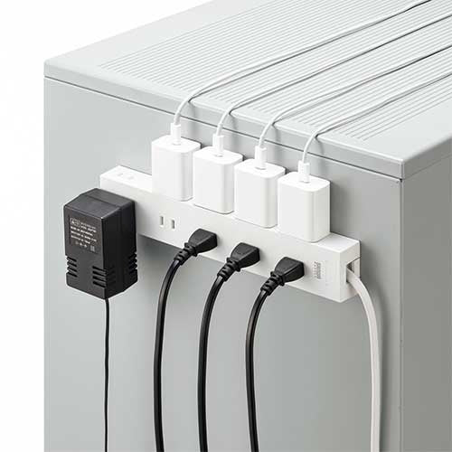 サンワサプライ 電源タップ10個口 3m TAP-2210-3W 4969887828038
