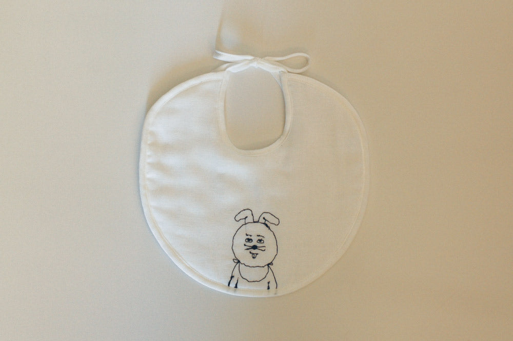 Babador de coelho Sennokoto com design Kurashiki