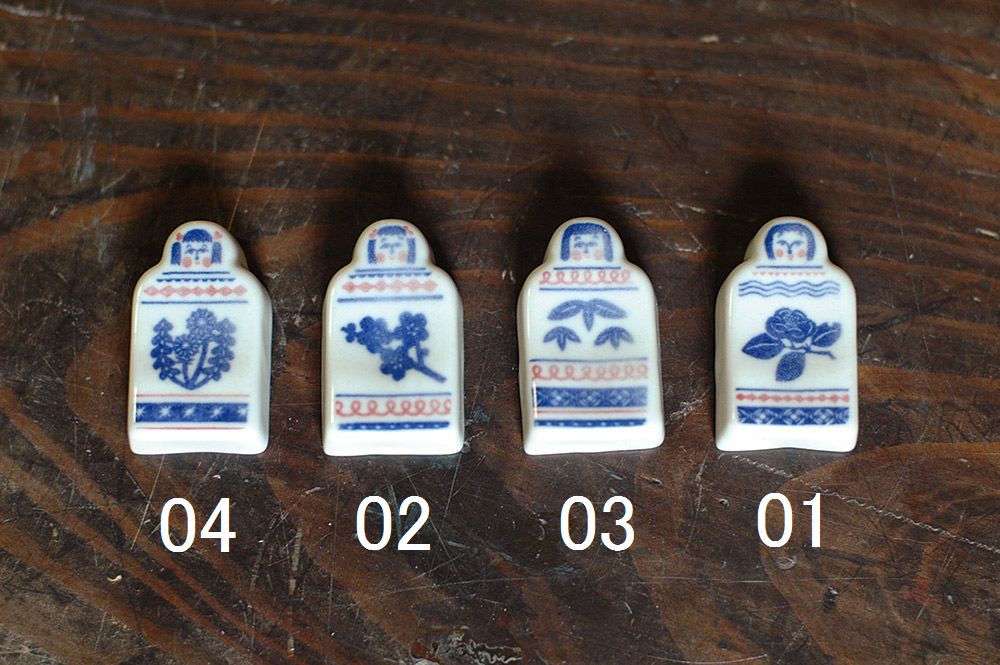 Kurashiki Design Kata Kata Stamp Poggia bacchette da mano (bambù Kokeshi) 94720-03